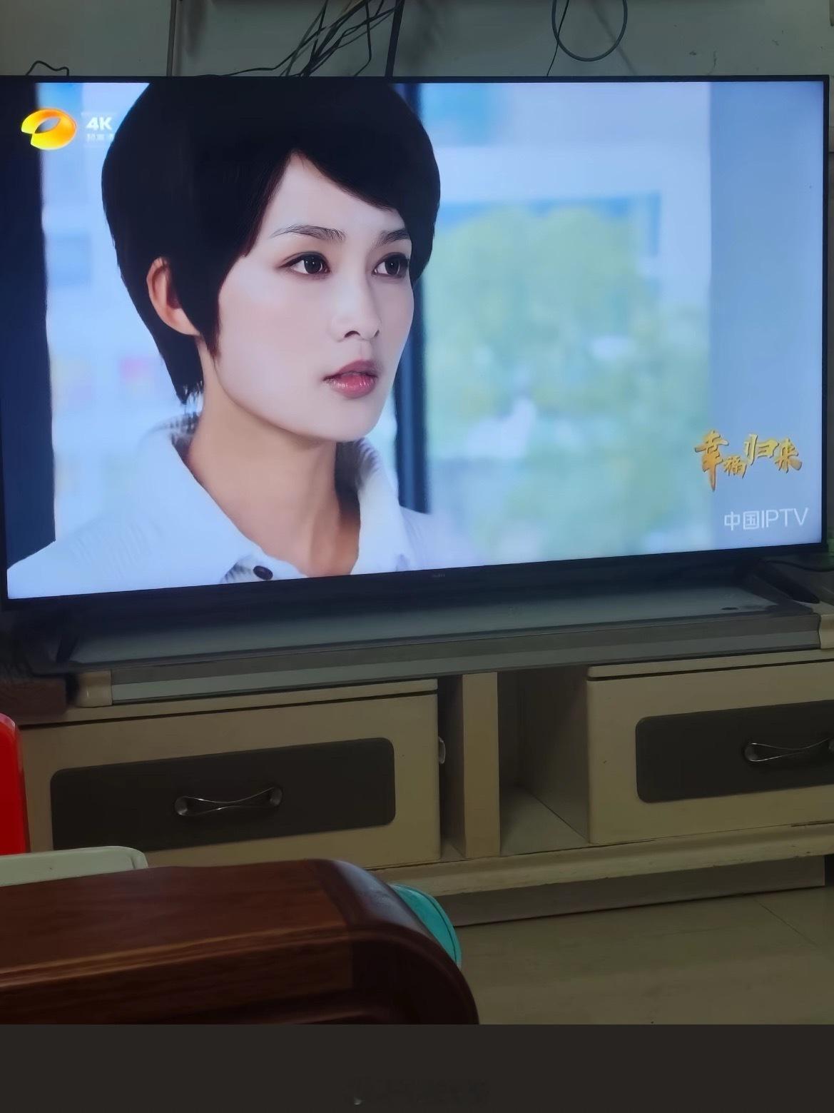 湖南卫视又在播李沁的剧，幸福归来[嘻嘻]又可以看鱼幼薇了 ​​​