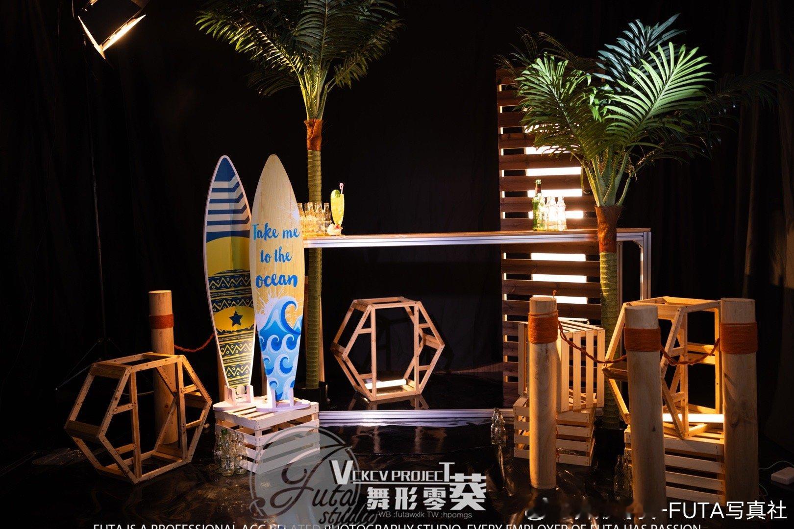 #武汉约拍[超话]# 辣妹泳装景色1.0完成了. 漫展后开始公测.新景色也在继续