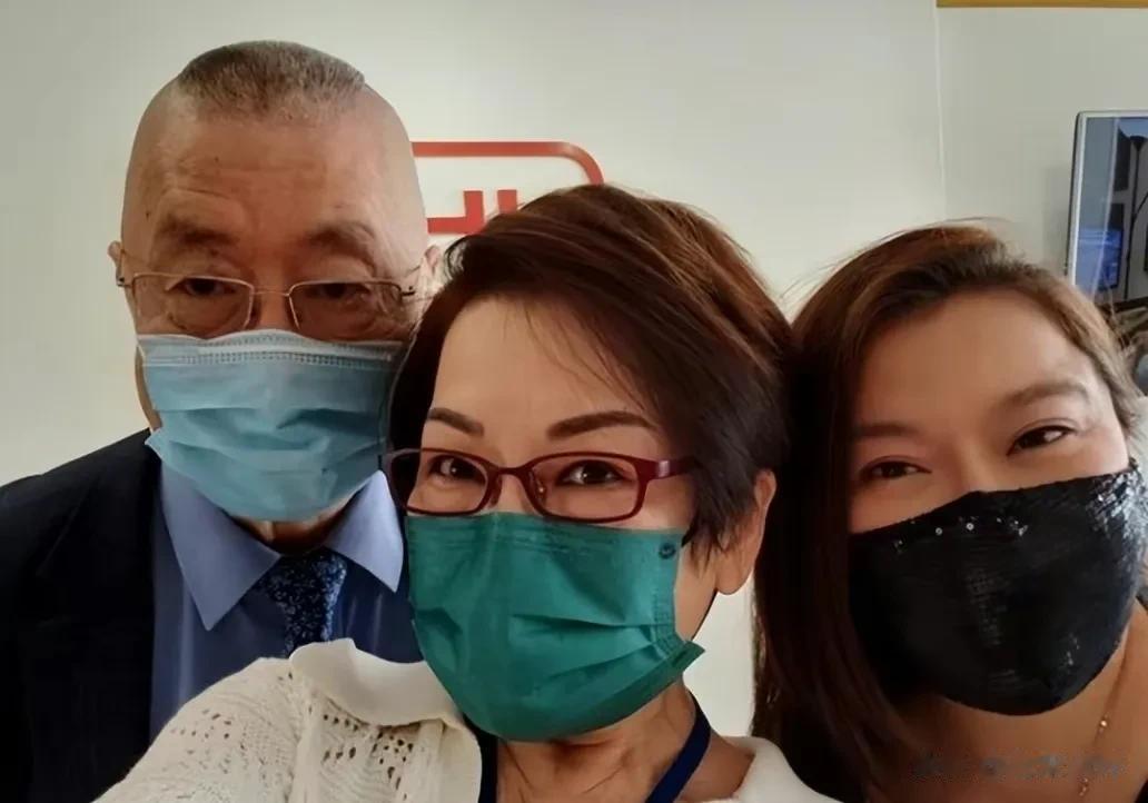 新闻媒体称：84岁刘诗昆喜迎二胎儿子，47岁妻子三年内诞下一儿一女！