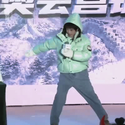 小宝宝 华晨宇好萌