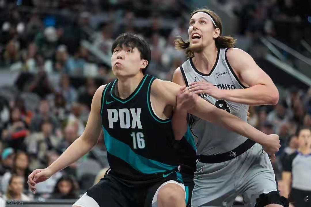 杨瀚森本赛季得到了46分，前16号新秀比他差的有：10号秀仅仅拿了10分、12号