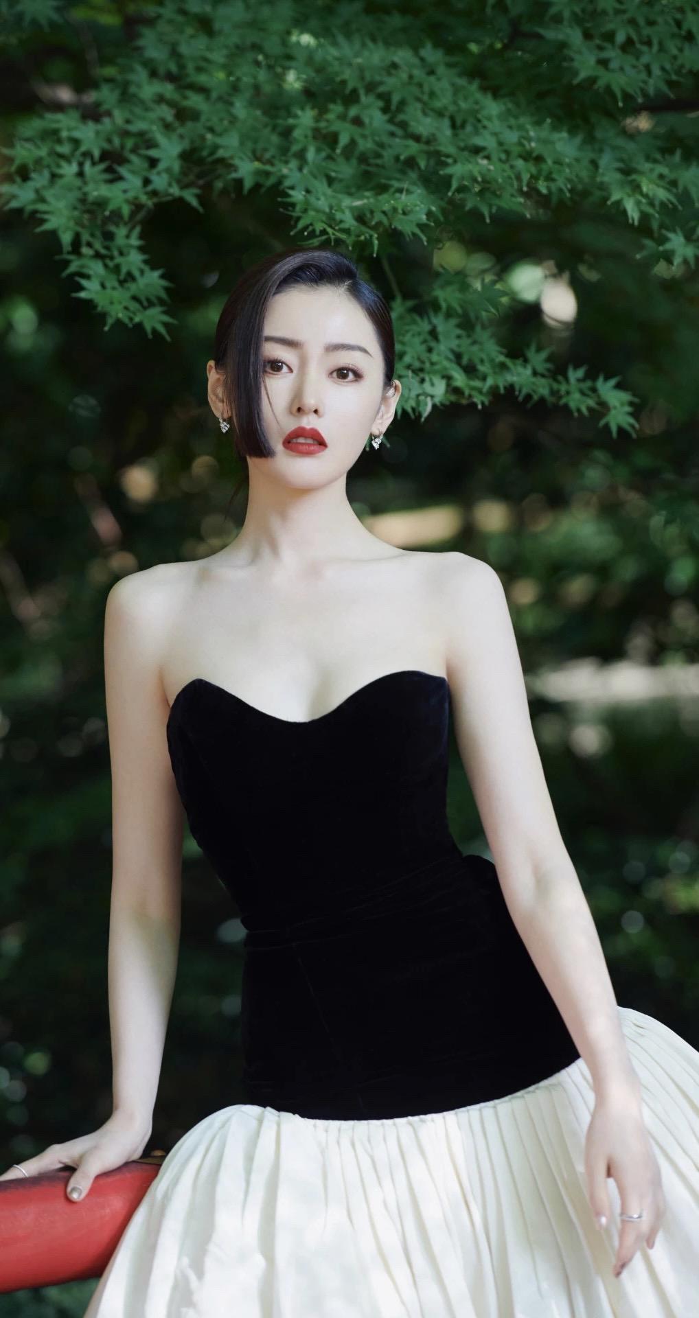 张天爱