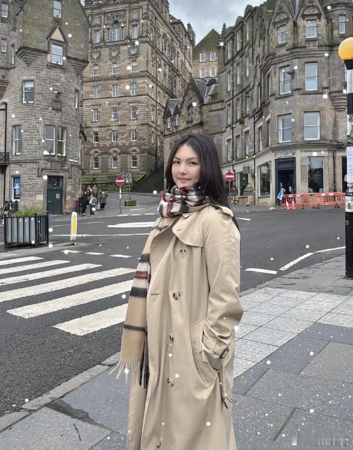 李湘“富养”的女儿王诗龄和田亮“穷养”的女儿森碟，一个比一个厉害 ​​​