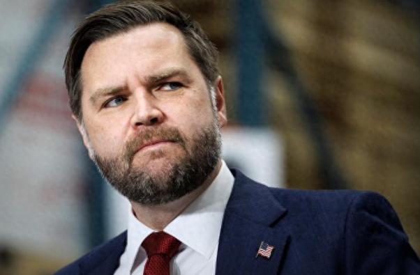 【万斯的 “噩梦”？AOC 正面回应 2028 大选对决】美国民主党众议员亚历山