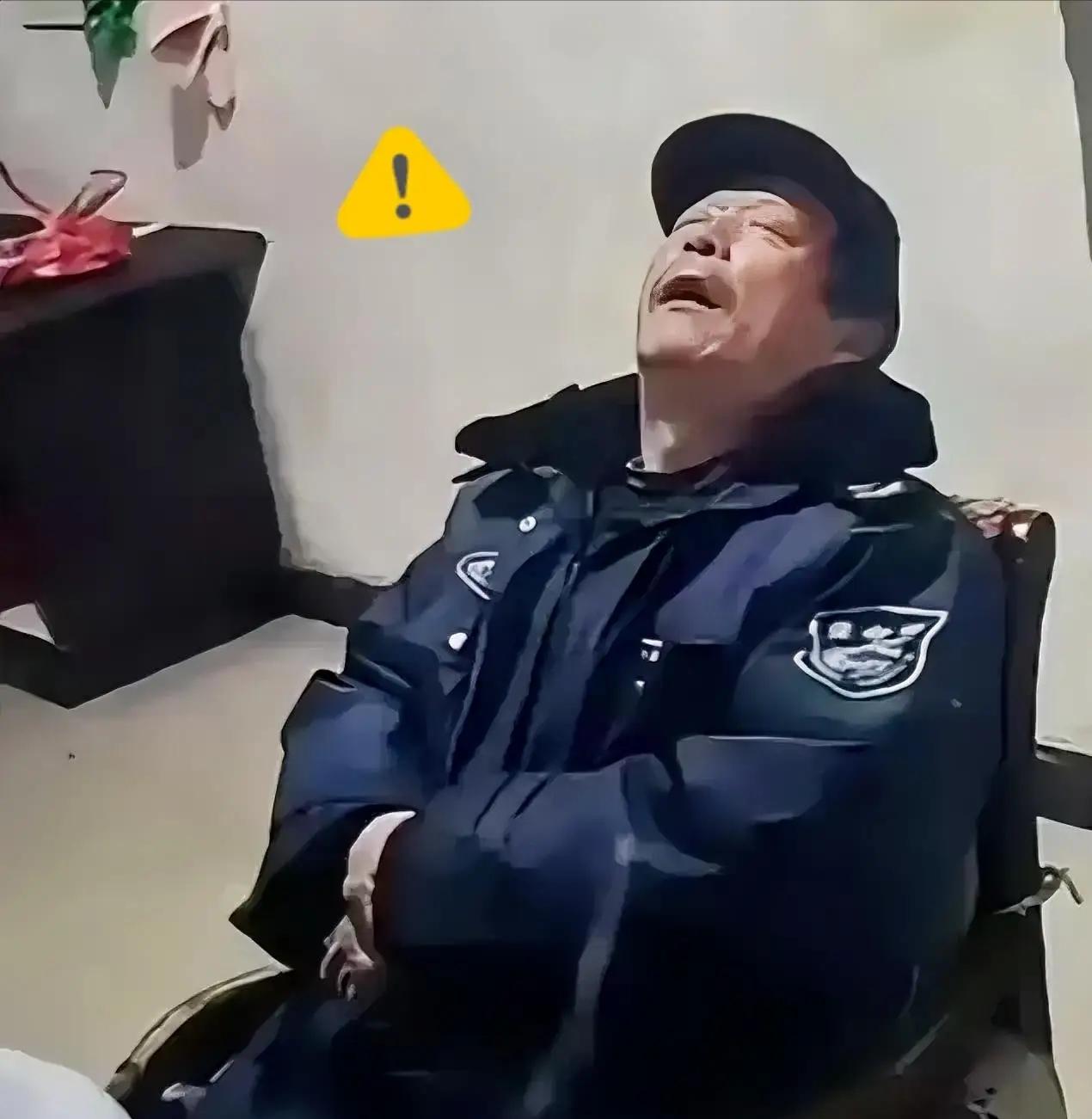 毫无人性！连正常生理需求都不放过！2022年，广东清远，60岁大爷做保安三年，每