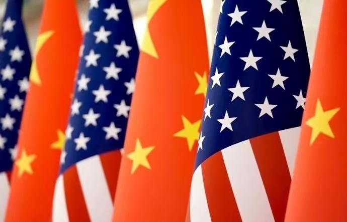 美国智库最近在中国搞了一个调查，85.1%的中国民众认为，美国干涉台湾问题，对中