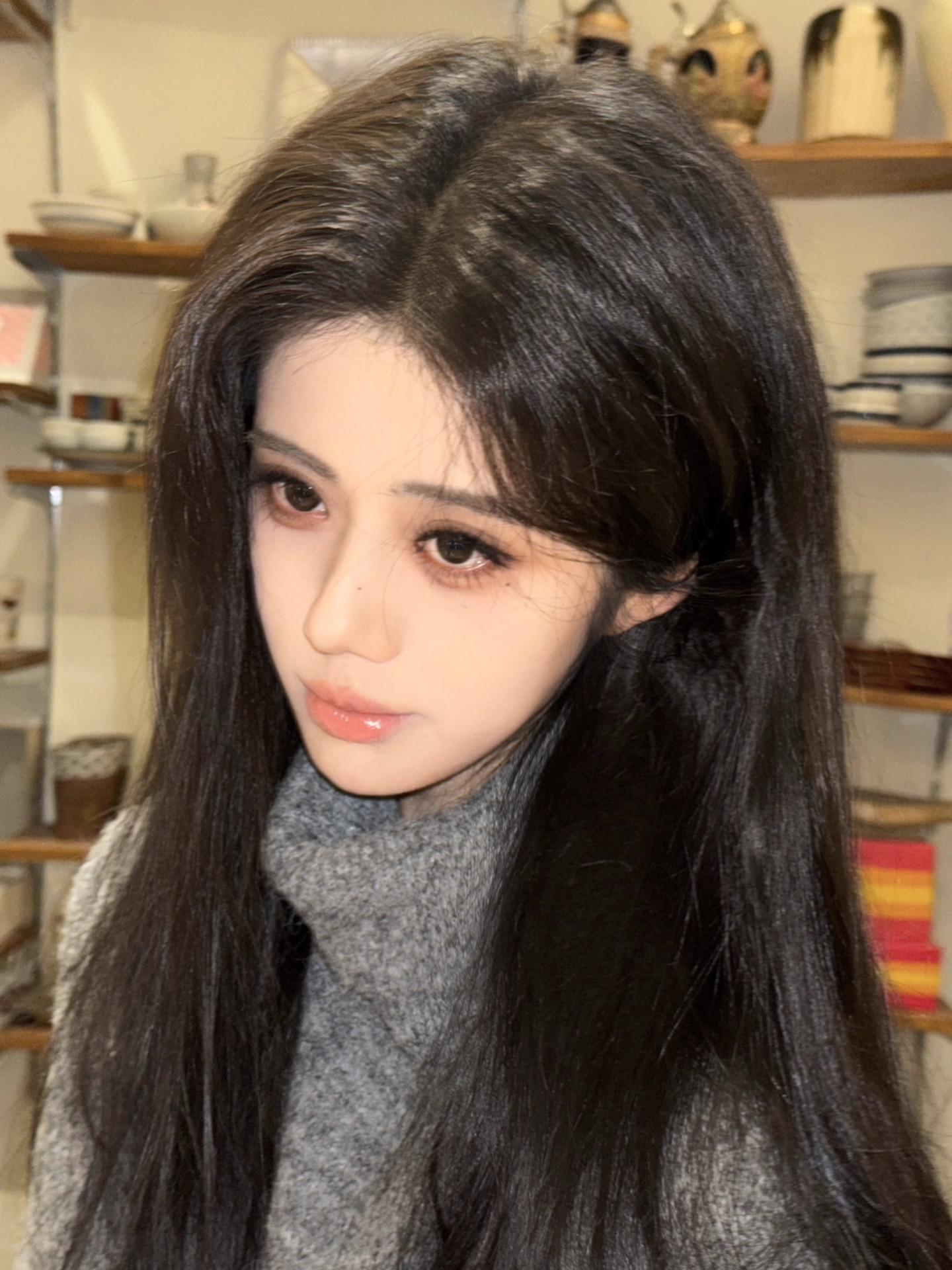 ૮꒰ྀི >⸝⸝⸝< ꒱ྀིა