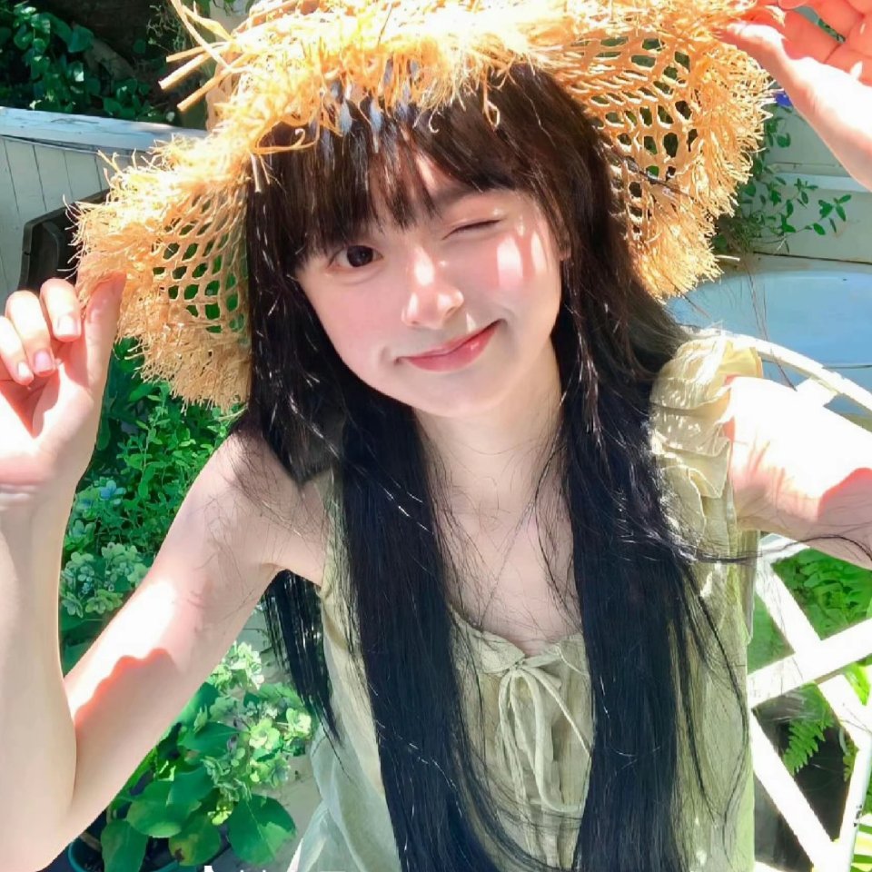 分享绿色系女头丨头像 