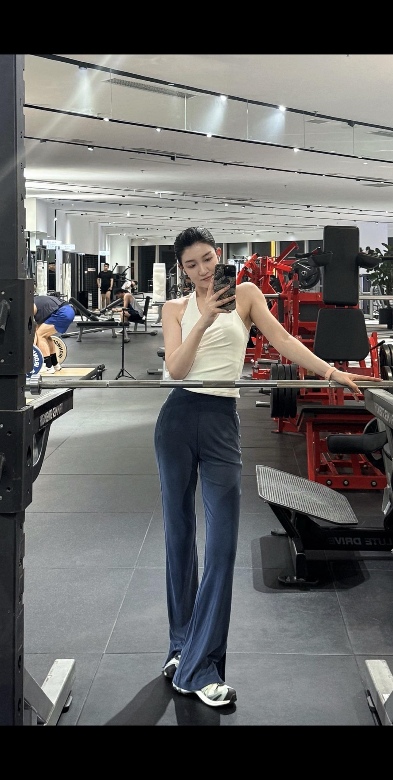 记得跟生活 say hi~