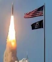 据国家报报道，奥赖恩号飞船在驶向月球的30小时后，四名乘员竟在太空中公开承认内心