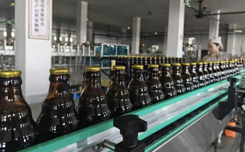 房县黄酒 从“皇家贡酒”到夏日饮品 千年房县黄酒加速破圈十堰爆料房县房县融媒  