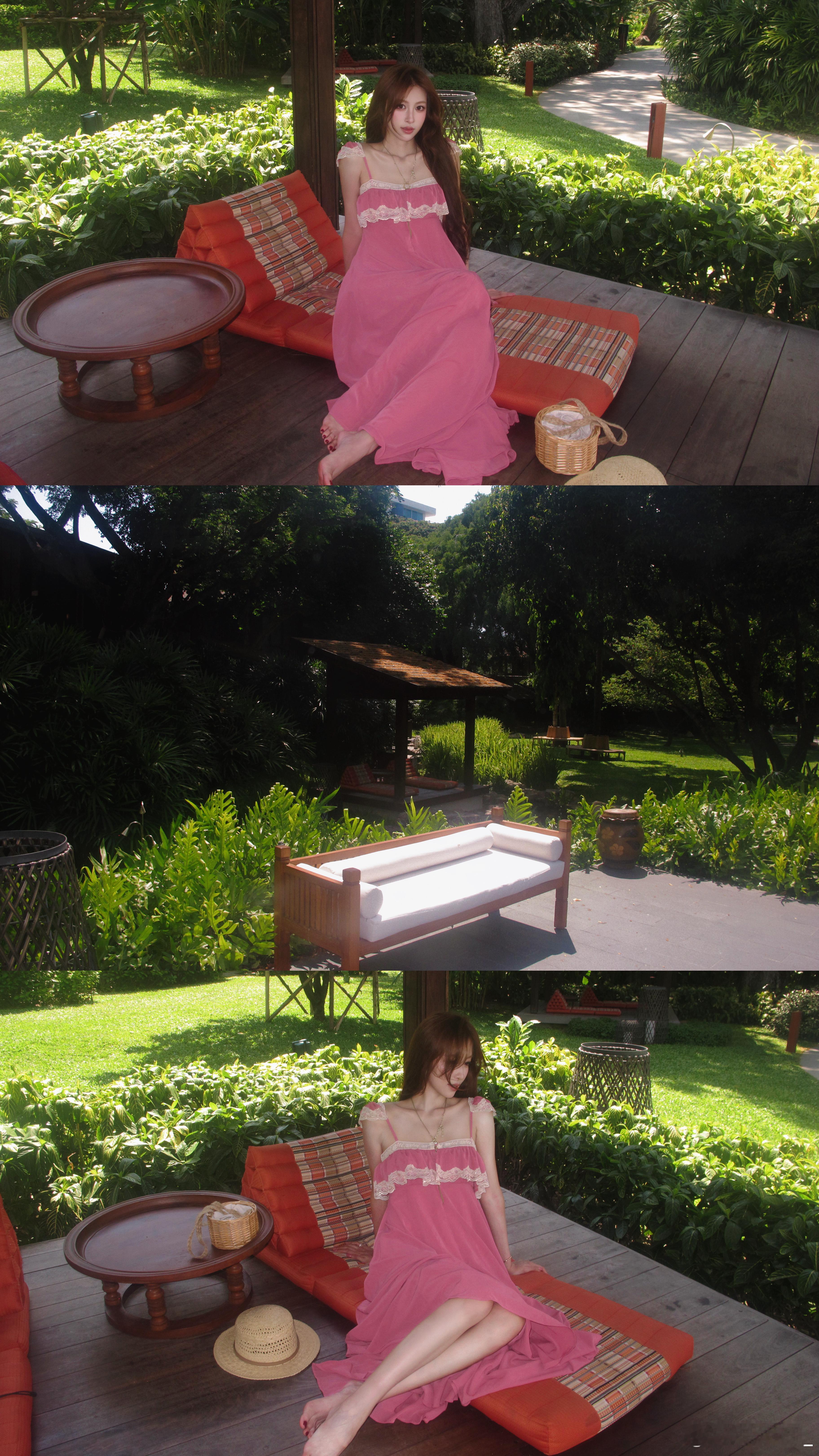 Pink Mood - 
