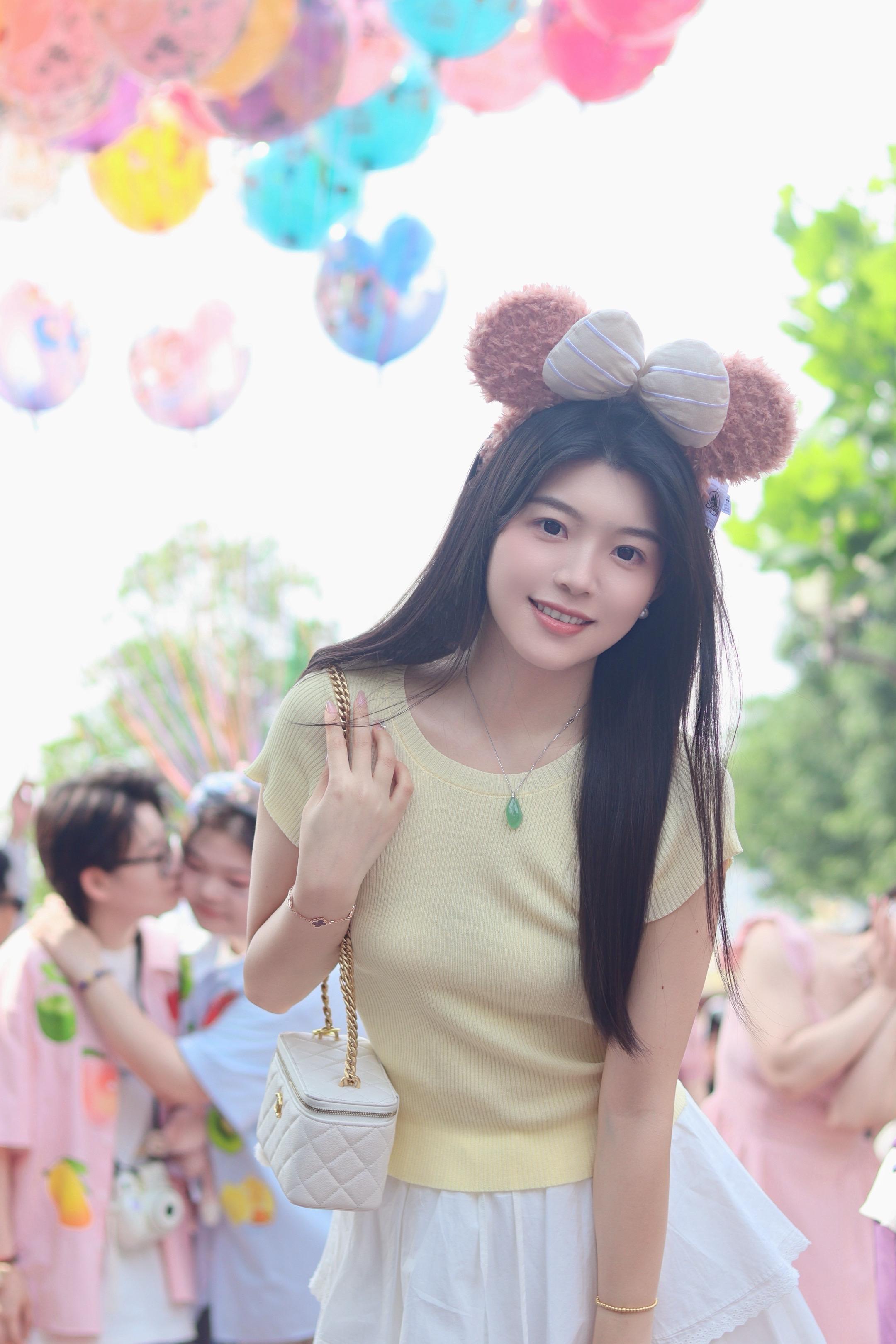 你的可爱女孩儿👧。