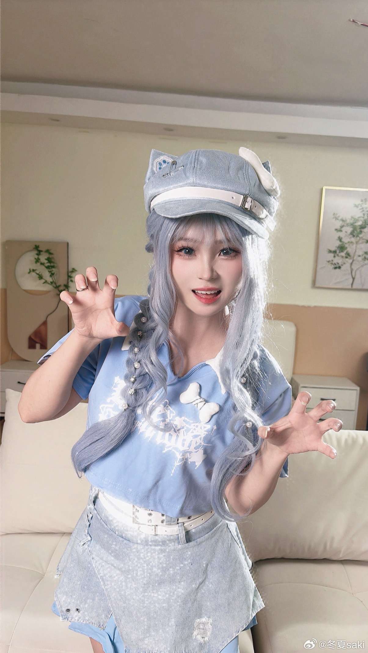 冬夏saki[超话]安柒Annie[超话] 一些早期的图片我都重发在超话动态里啦