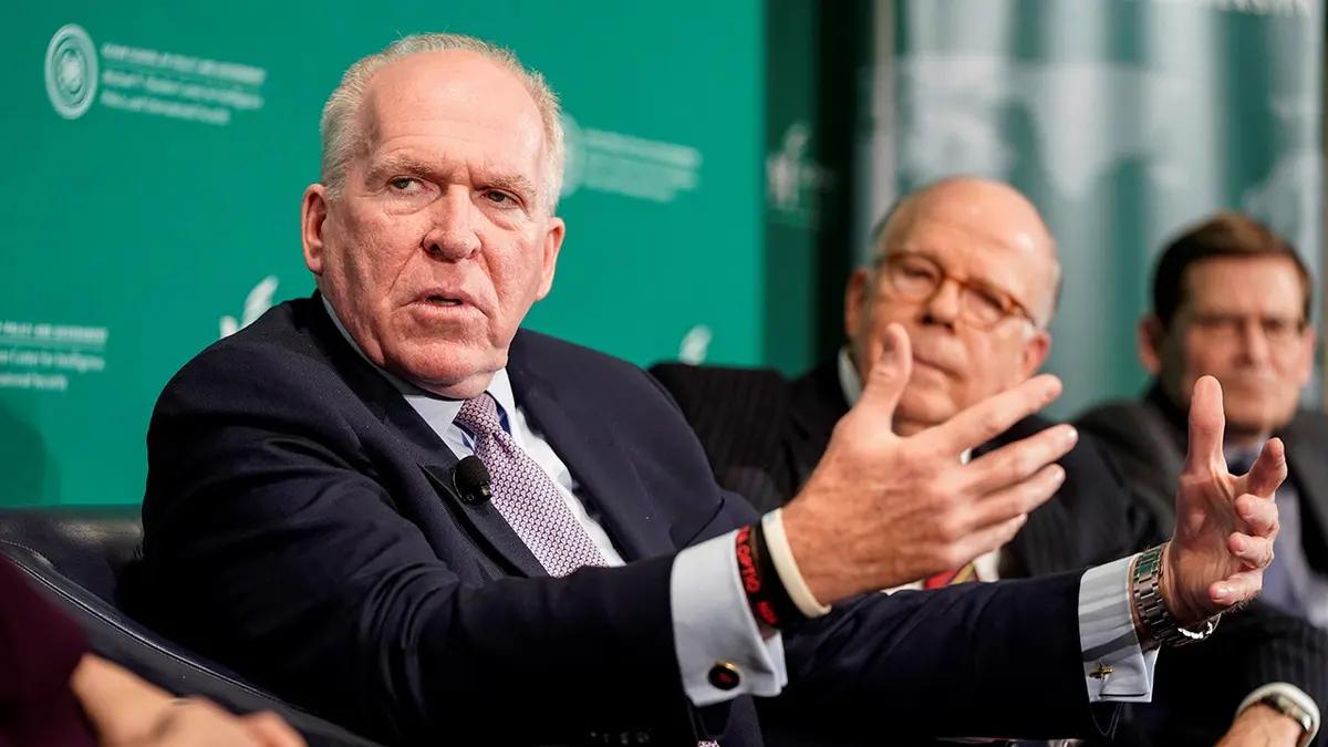 【前中情局局长布伦南起诉特朗普政府，要求法院保留调查记录】

前中央情报局局长约