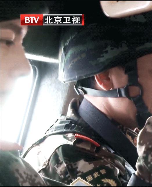 杨洋侧脸一出来，阳光都逊色了杨洋