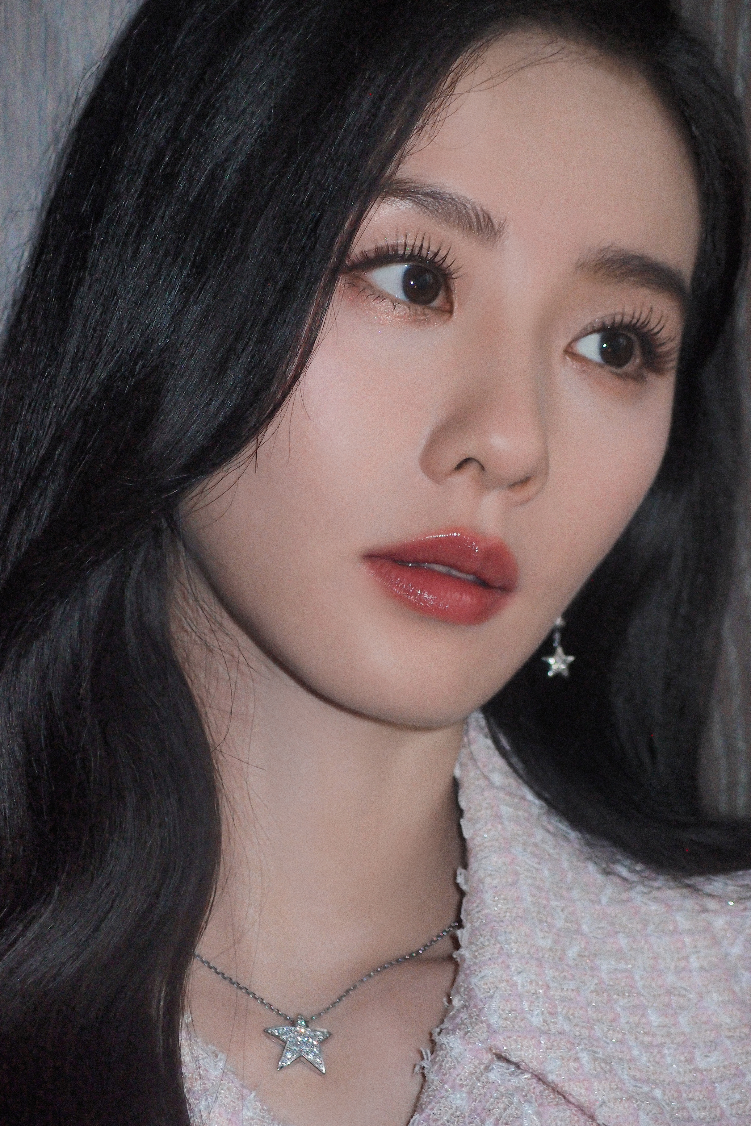 #刘诗诗[超话]##板报速报# 温软净澈，在张弛之间触发治愈力量。#刘诗诗香奈儿
