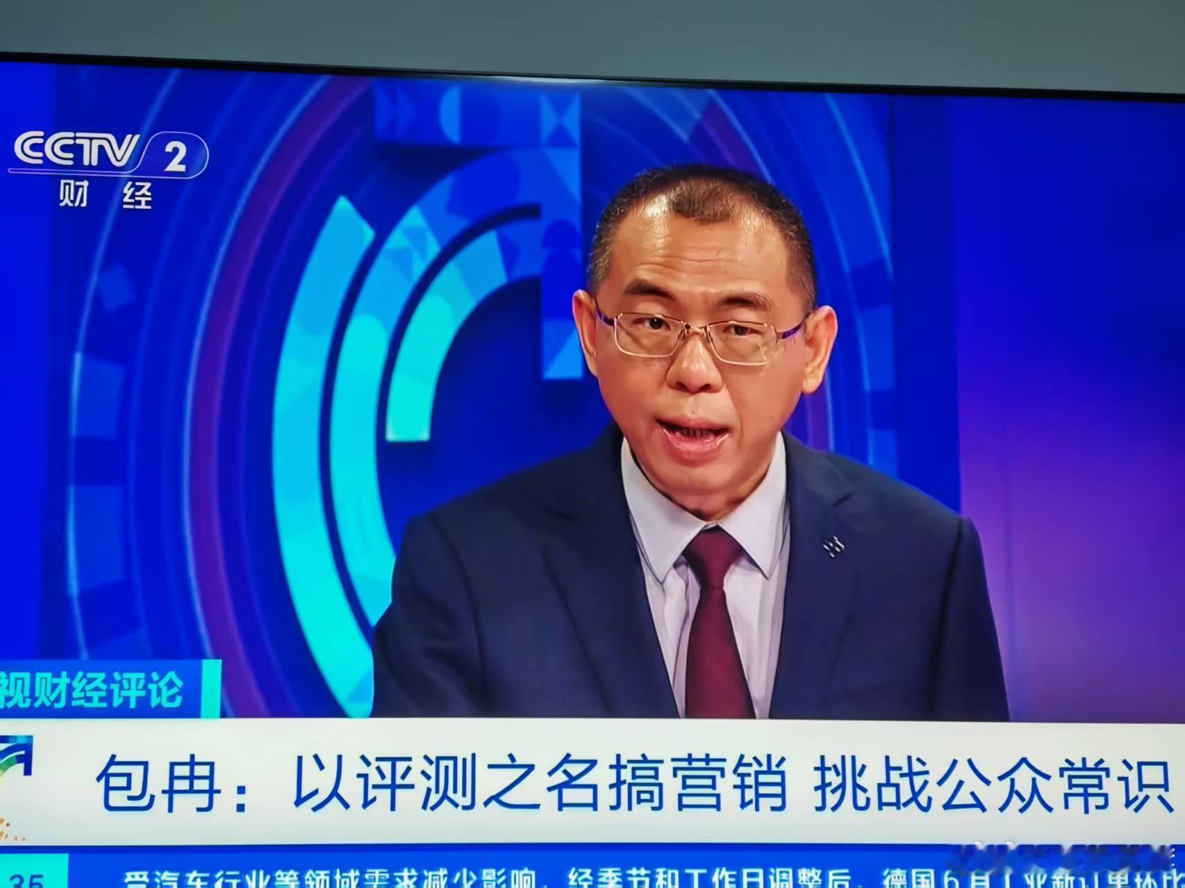 一次营销，三方都是输家，这辈子很难见第二次了理想i8撞乘龙卡车，这事闹的沸沸扬扬