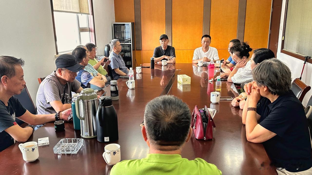 武进摄协老年分会换届选举～20240915常州，下午三点在国光1937管委会会议