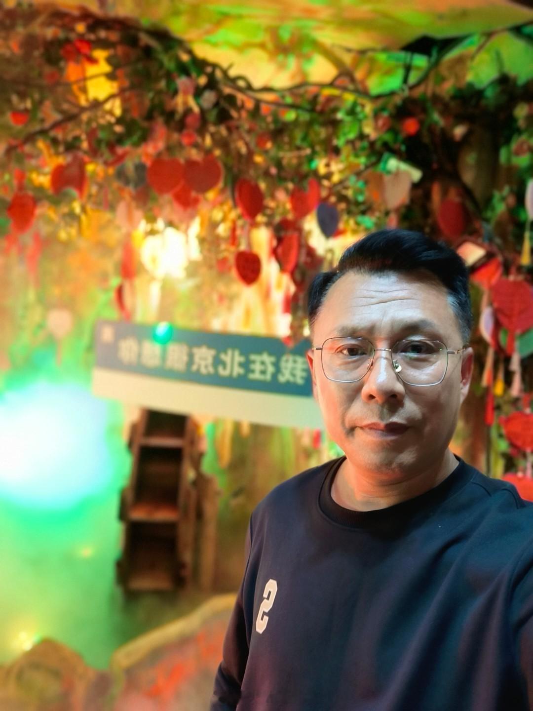 人这辈子最重要的，不是钱、不是名、也不是利，而是健康的身体、稳定的情绪和和睦的家