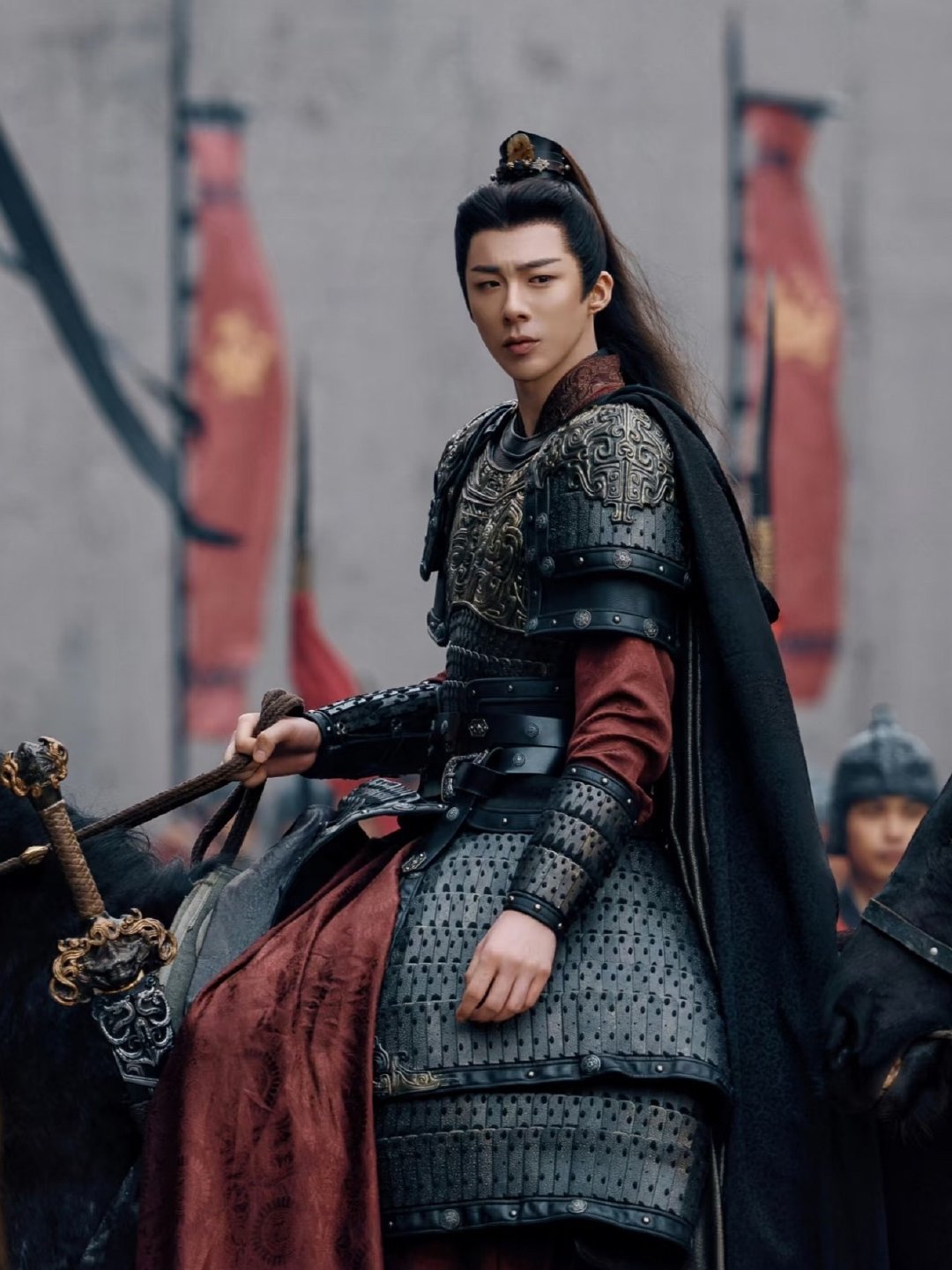 刘宇宁vs檀健次，这两人身高差距🌸粉愿意自担和谁搭档？ 