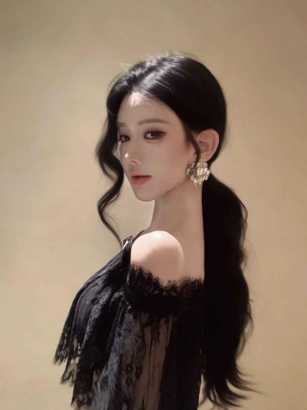 好权威一女的