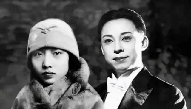 一代"冬皇"孟小冬离世时，墓碑上没有刻梅兰芳的名字，而是由国画大师张大千亲笔题写