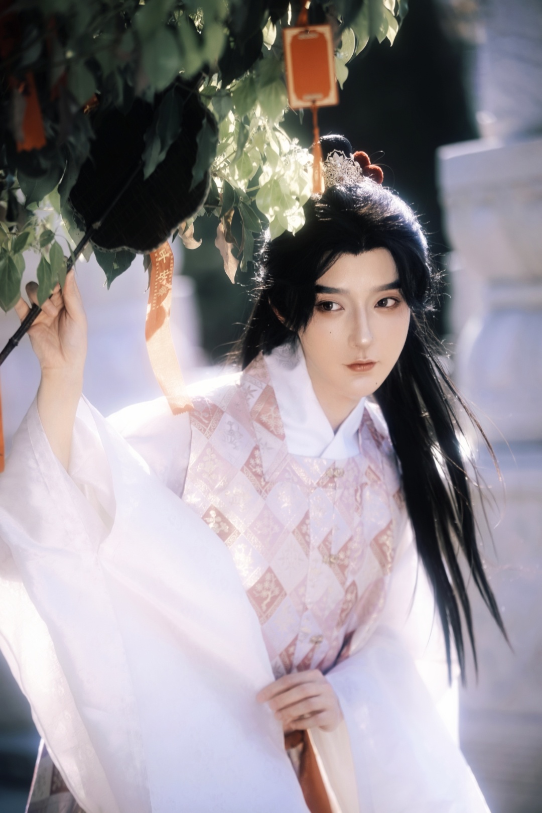 因为拍太多了，所以发两次汉服写真