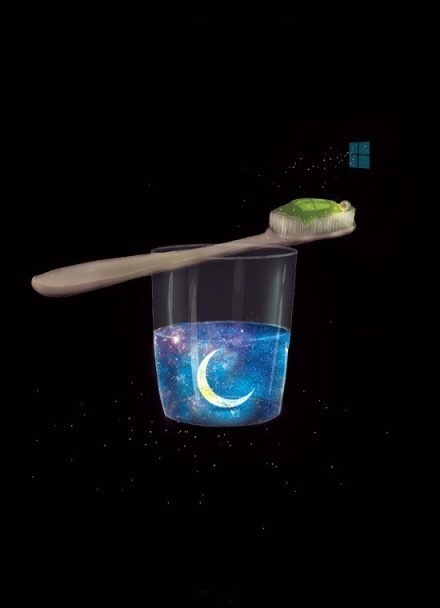 “有人说，如果你梦见一个久未见面的人，那是代表对方正在遗忘你。” ​​​