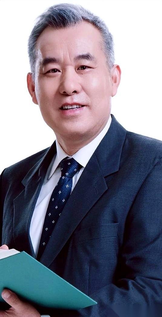 一提到中科院物理所的研究员、带头做国家级重点项目的博导，你脑子里是不是立刻浮现出