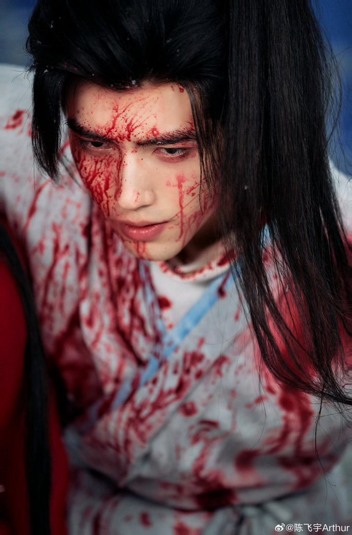 陈飞宇打戏陈飞宇的演技真的是越来越好了啊！真的是一直都在进步啊今天的这个开大名场