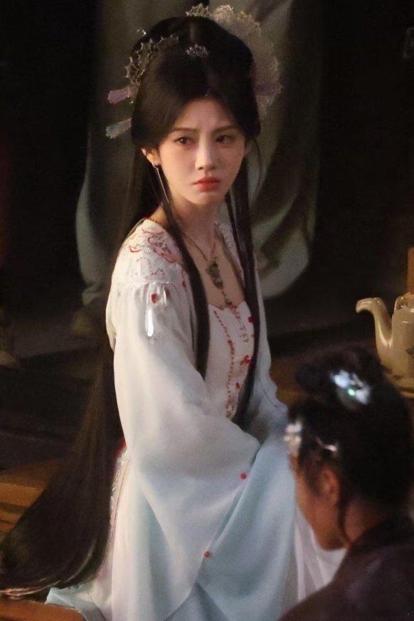 鞠婧祎 jjy鞠婧祎阿黛jjy鞠婧祎来战 如果一切的努力能换来次见面那我毫无怨言
