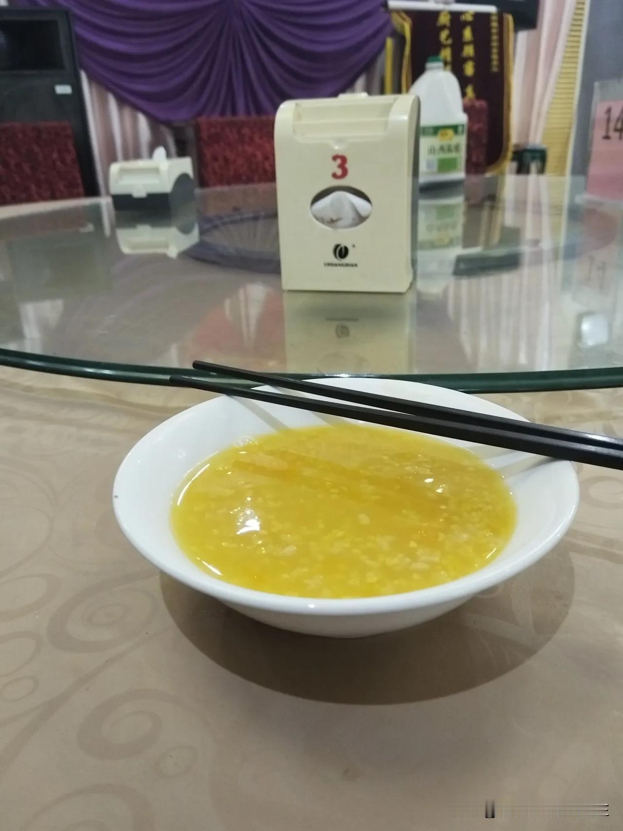 从轻资产转向实体店的计老板后悔了
计老板1o几年前一直做轻资产，全国各地到处跑，