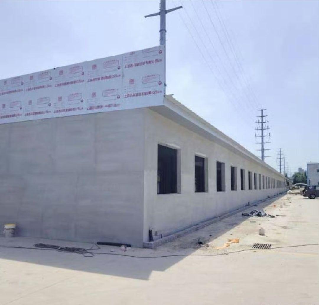 【西安高陵区一排商铺“裸奔”施工且招租 高陵区自规分局：未批先建 立案查处】近日
