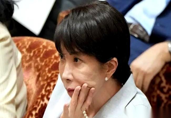 日本最近这一手，玩得相当“迂回”。
6月10日，消息传出来：日本没选择跟咱们直接