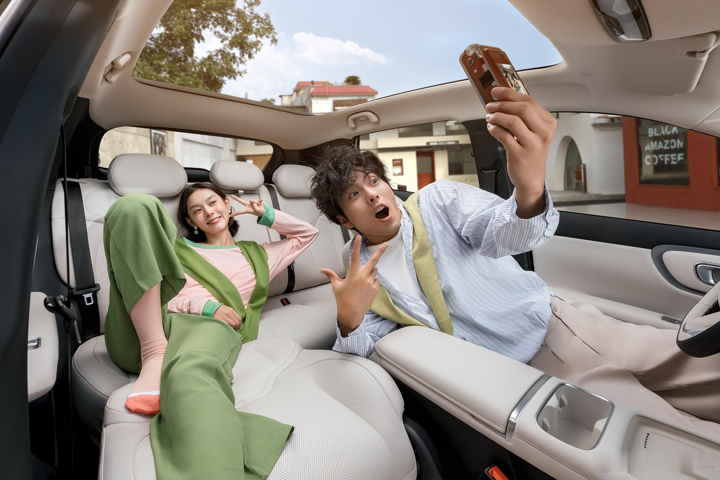 全新Q05来了，这小车可以啊！两个版本：506 Pro+与506 Max+，优惠