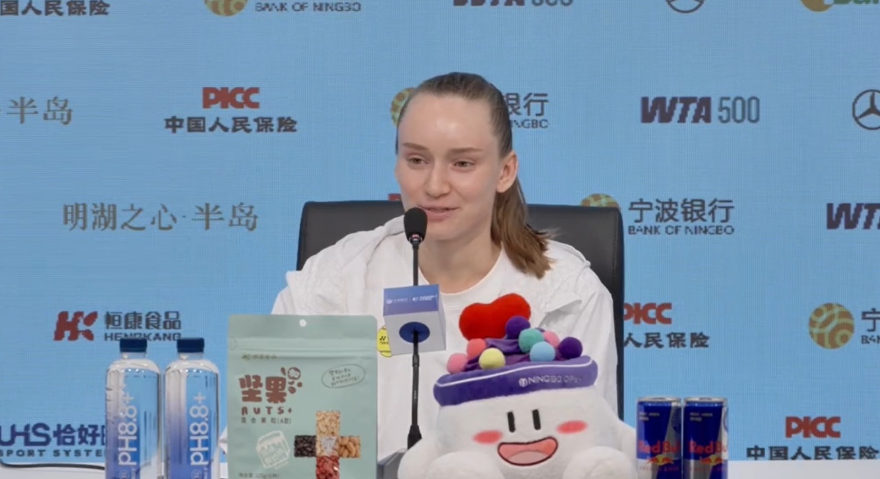 莱巴金娜期待卫冕宁波公开赛莱巴金娜赛季目标是守住世界第一 去年在宁波夺冠后，莱巴