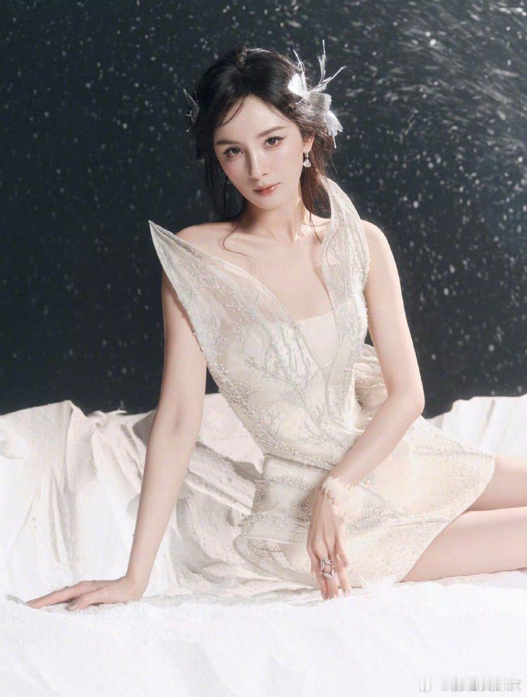 杨幂女人中的女人，内核好稳，只有经历过大风大浪的人才会顿悟～ 