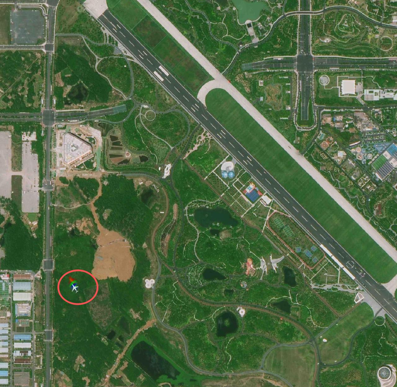 老机场上空发现了灰机，大家说这个飞行高度会有多少？