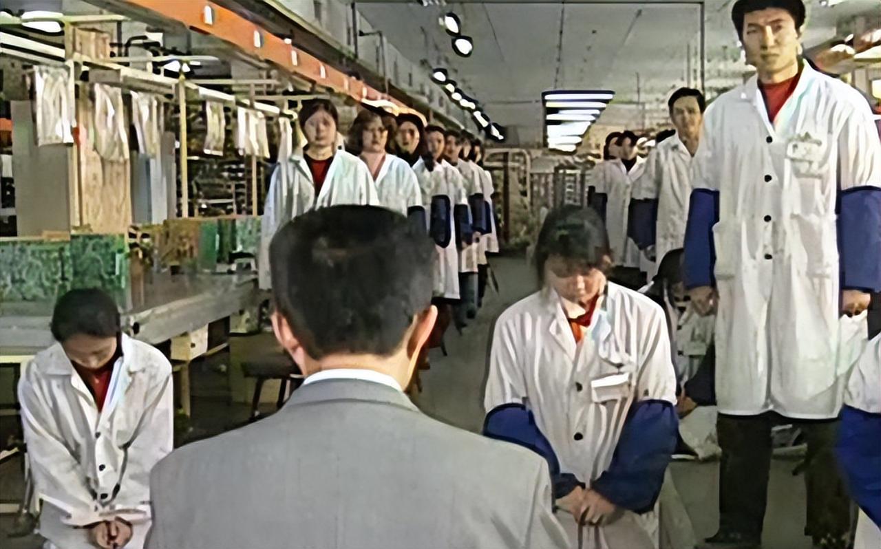 1995年，面对外籍老板的“下跪令”，他成了那道不弯的脊梁；孙天帅不仅拒绝屈膝，