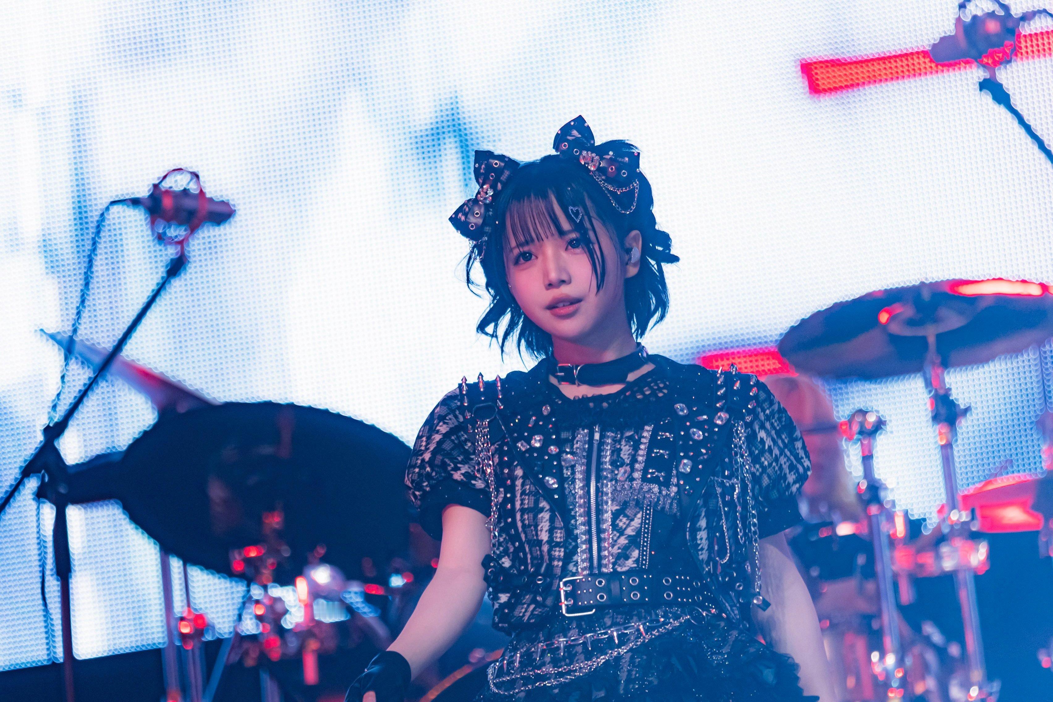 这张舞台返图简直帅炸天了无敌Live Idol⚡あいす：「揺らすよ？」地下偶像信