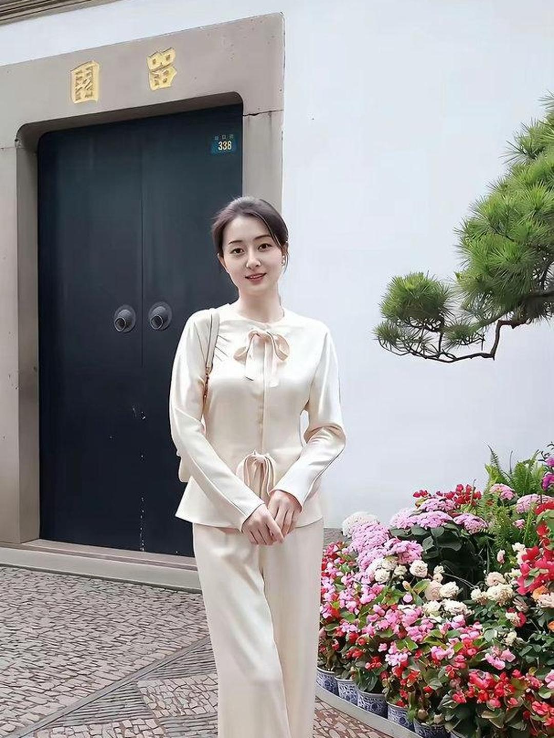 太美了，美的真不像人
