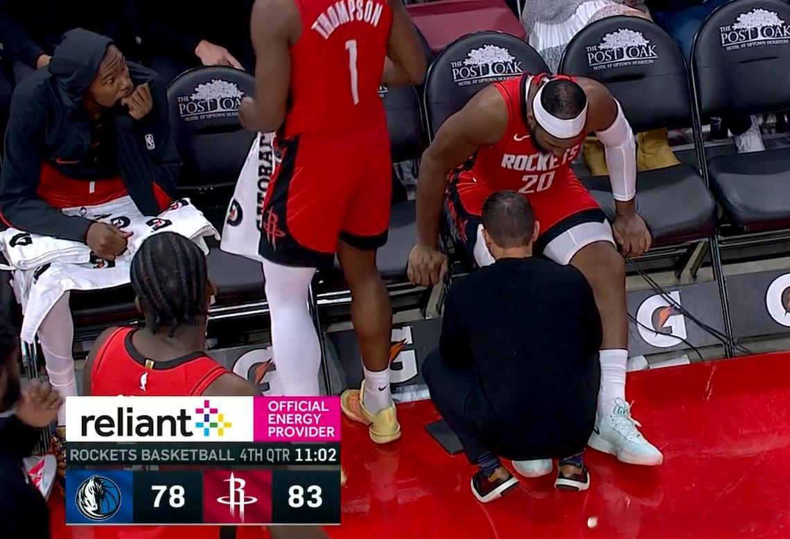 奥科吉千万不要受伤啊[捂嘴哭]独行侠vs火箭休斯顿火箭 ​​​