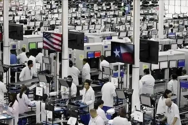 别被单一标准误导！美国科技、军事的韧性，远超想象

上一篇聊了美国的产业和金融，