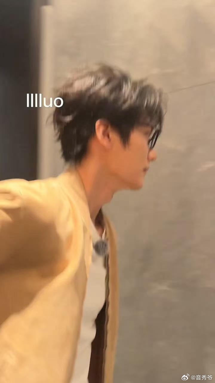 风华合伙人好多帅哥风华合伙人 节目里的男嘉宾不仅长得好看，相处起来也很自然，整体