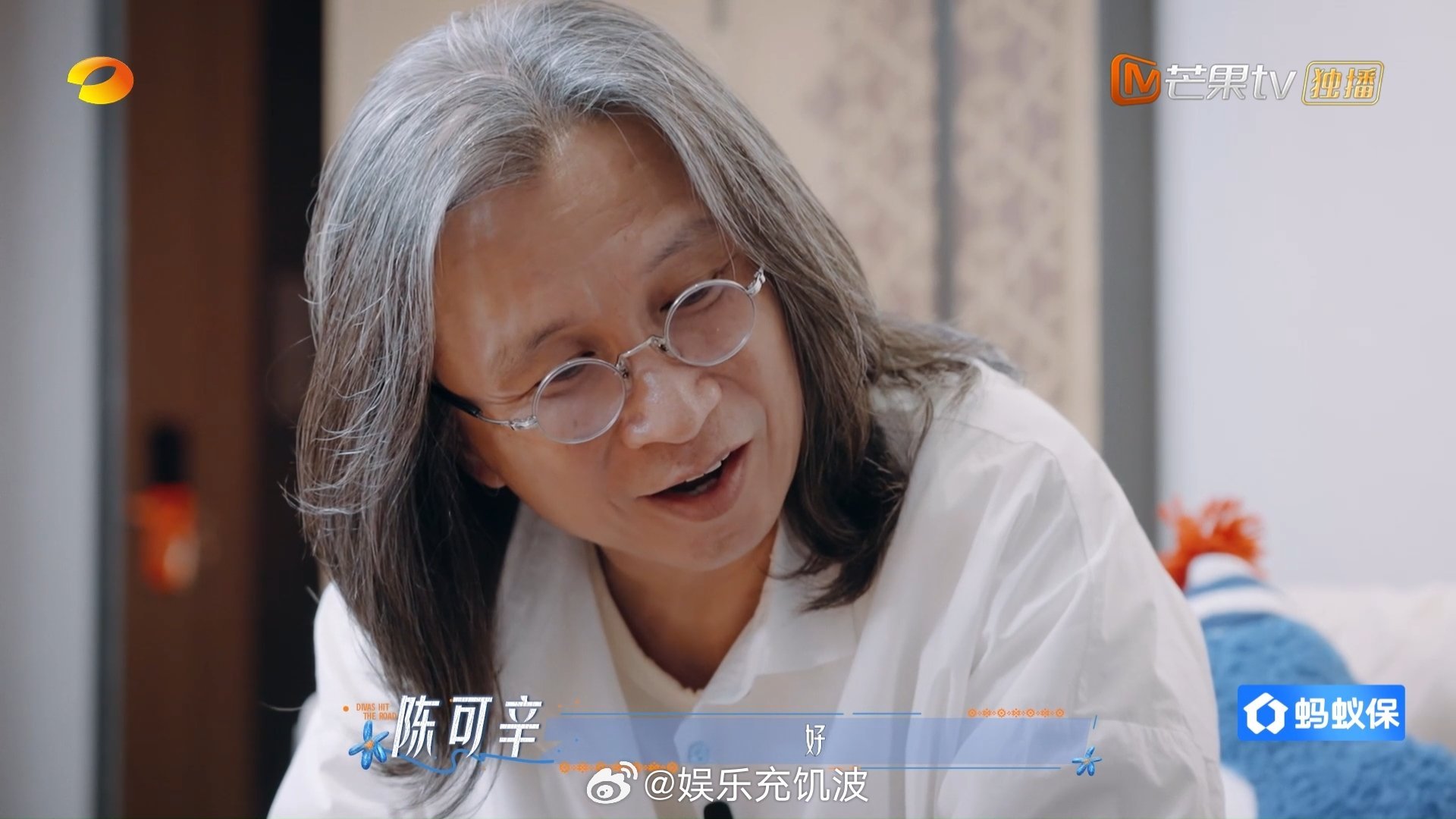 吴君如陈可辛没有分开过一个月花儿与少年 别人夫妻偶尔分开出差早已习惯，放到他们身