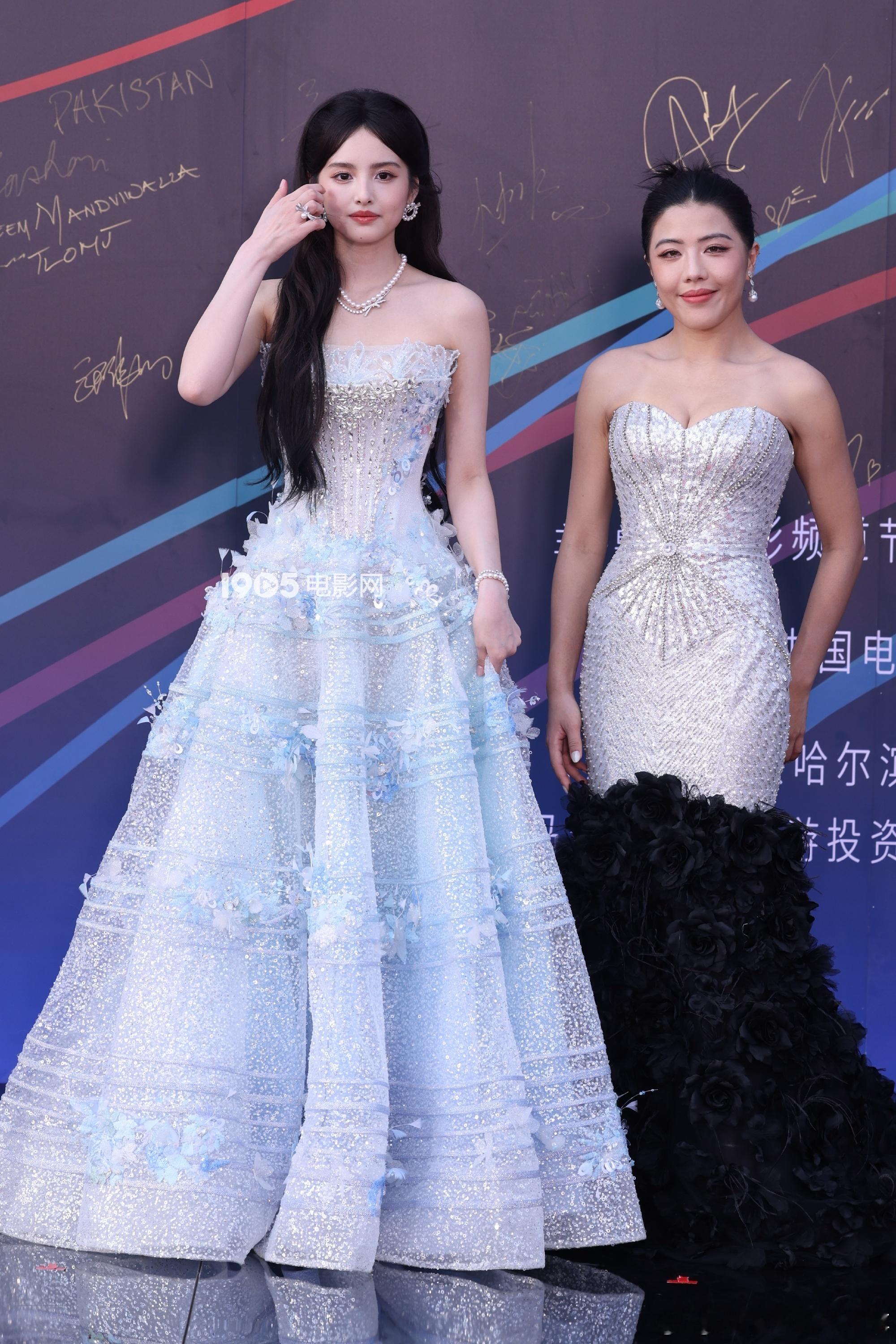 雪野成龙电影周最具潜力动作电影人新生代动作演员雪野实力出圈，斩获钢铁人最具潜力动