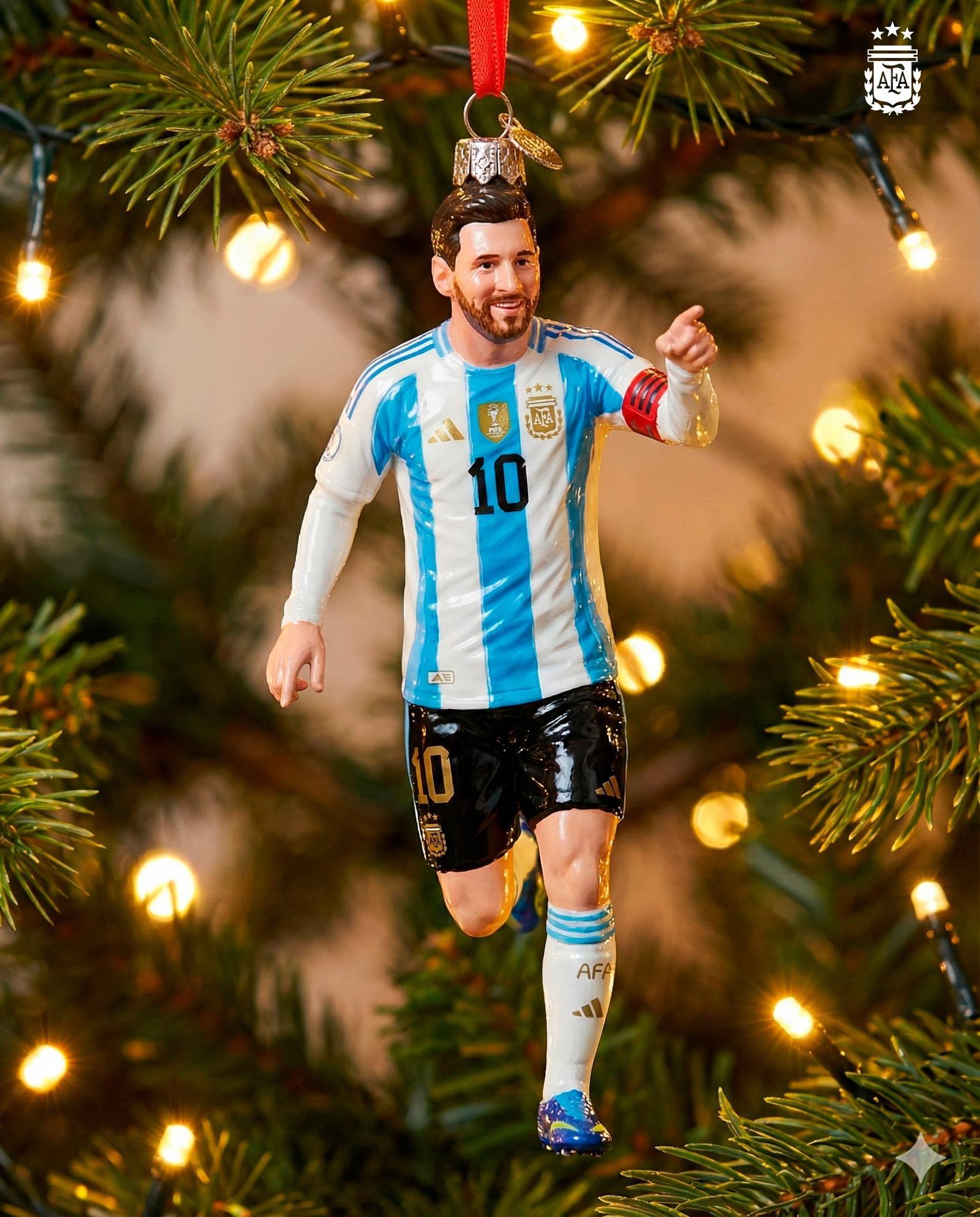 阿根廷国家队官方ins：圣诞时间🎄梅西