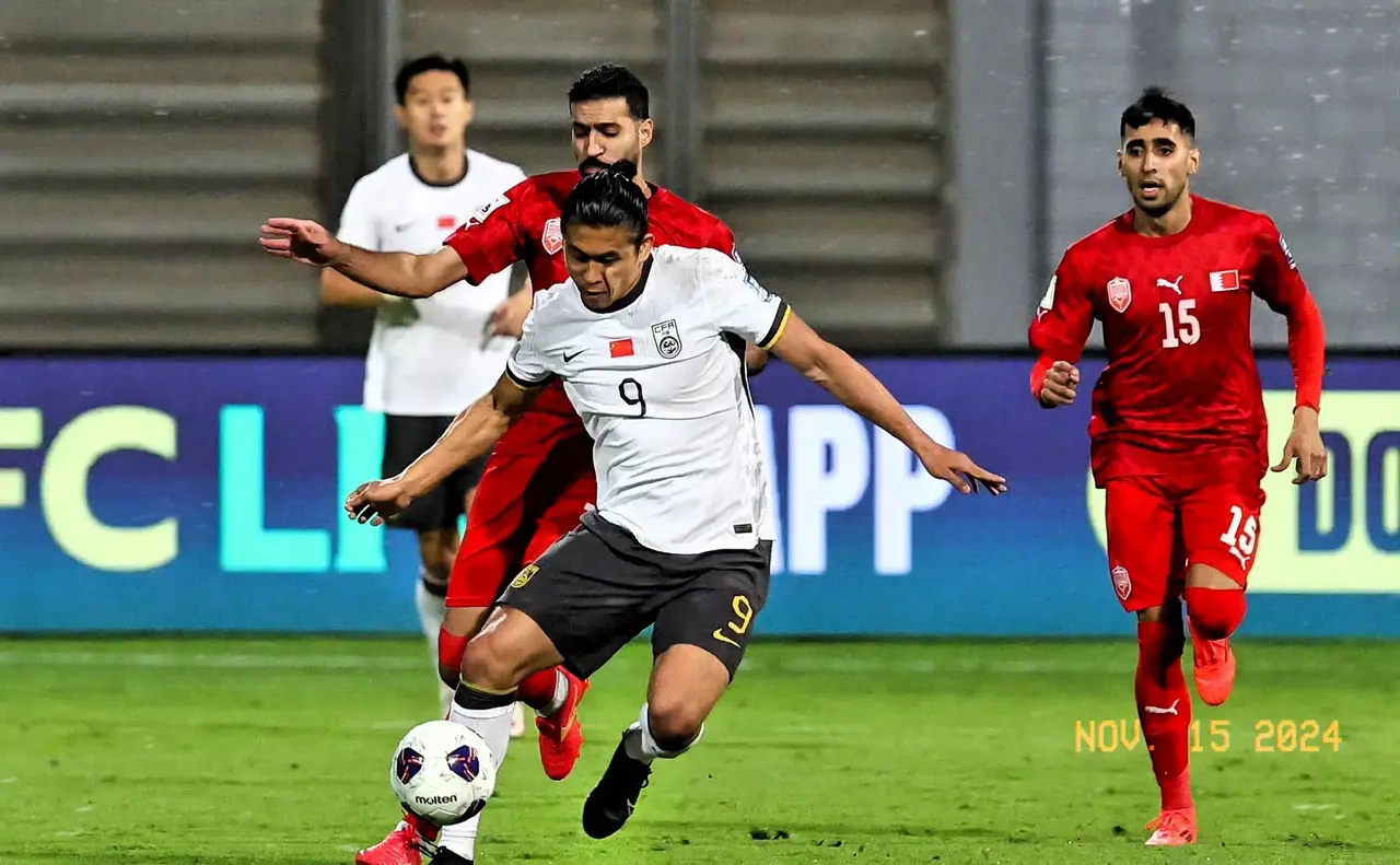随着国足1-0巴林，这3点实在想不通！1、想不通，国足赢了，央视竟然不直播2、想