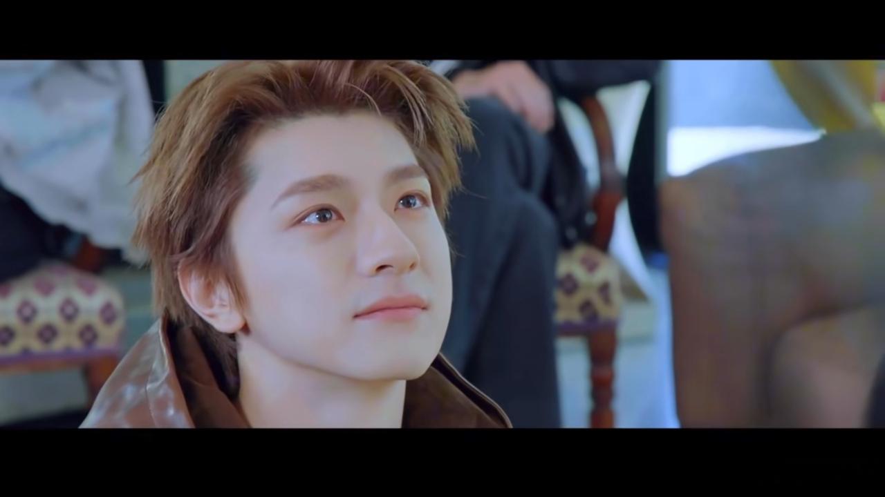 王玉雯嗑到林一周也刘宇宁看林一周也演戏哭了林一周也这场即兴重逢戏份完成度极高，单